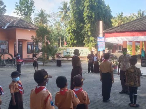 Prisma Pakeling Gelar Upacara Bendera